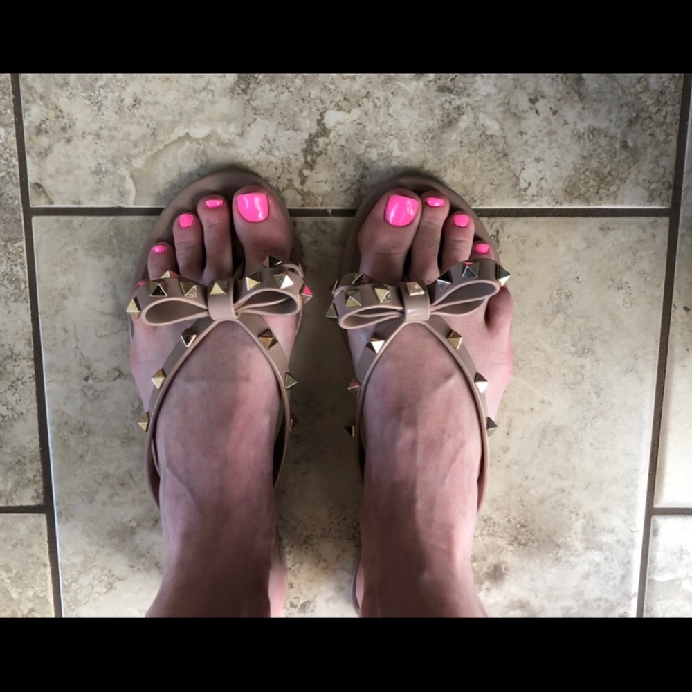 SOLD——Valentino Rockstud Jelly Sandals - Picture 8 of 8